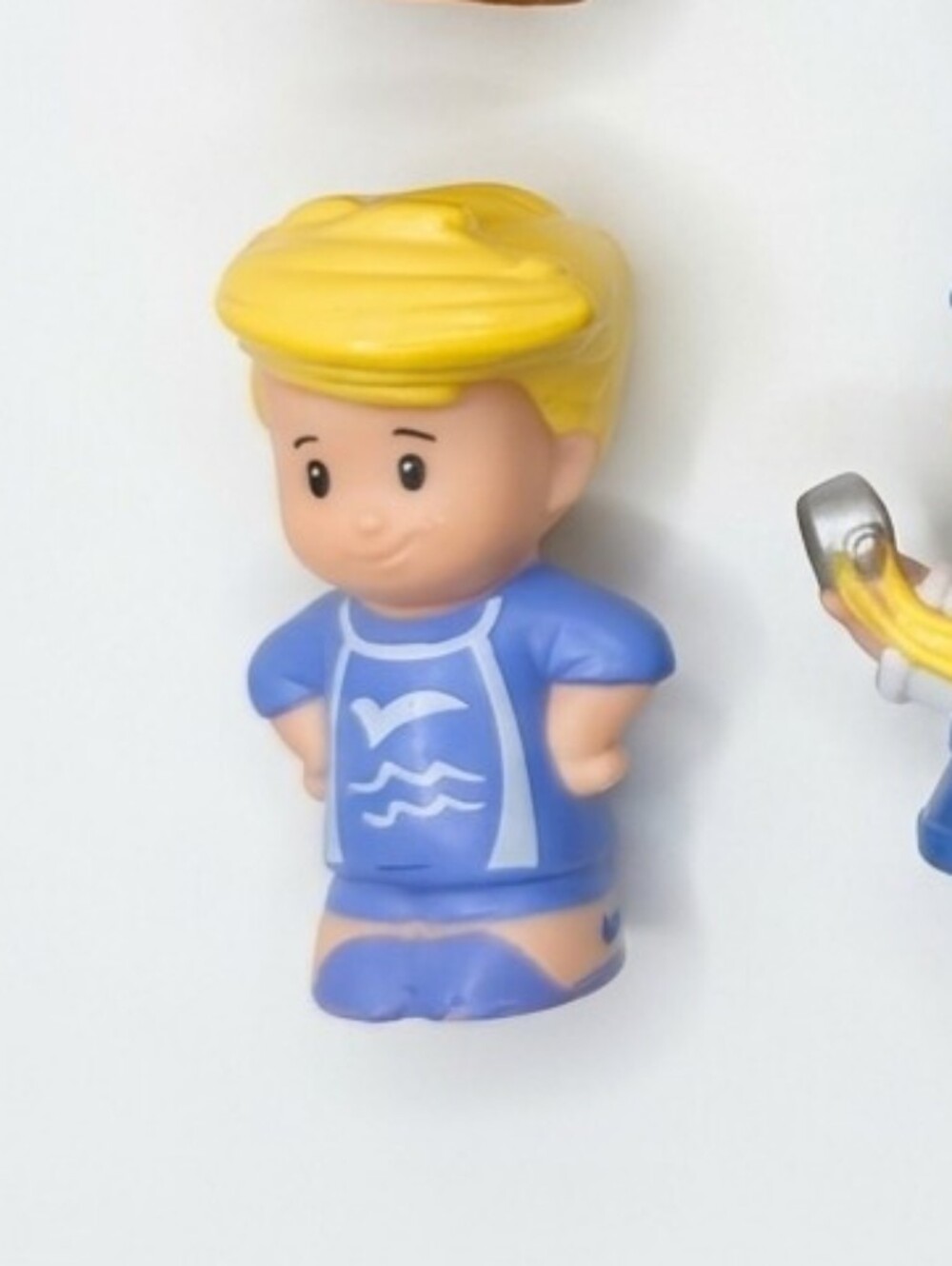 Little People Figure Lot of 6 - Community Helpers & Vacation Swim Friends - Picture 6 of 9